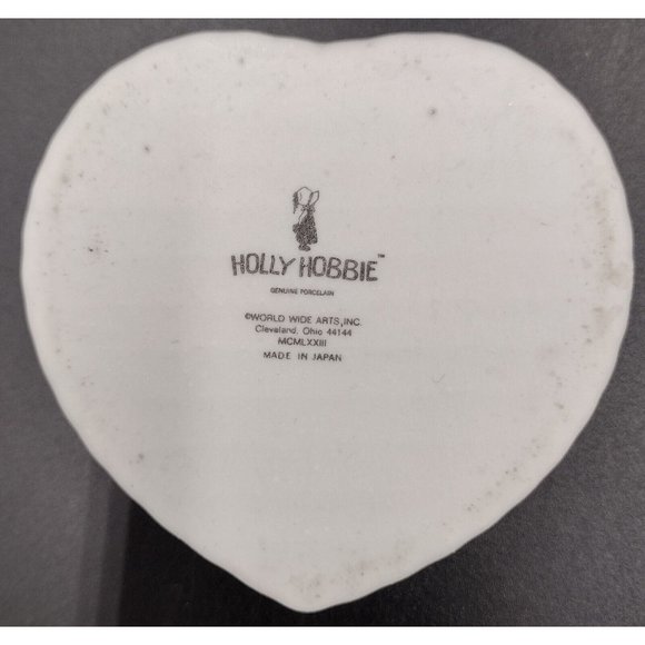 Vintage 1970s Hollie Hobbie Porcelain Trinket Box Love is the Little Things - Picture 4 of 5